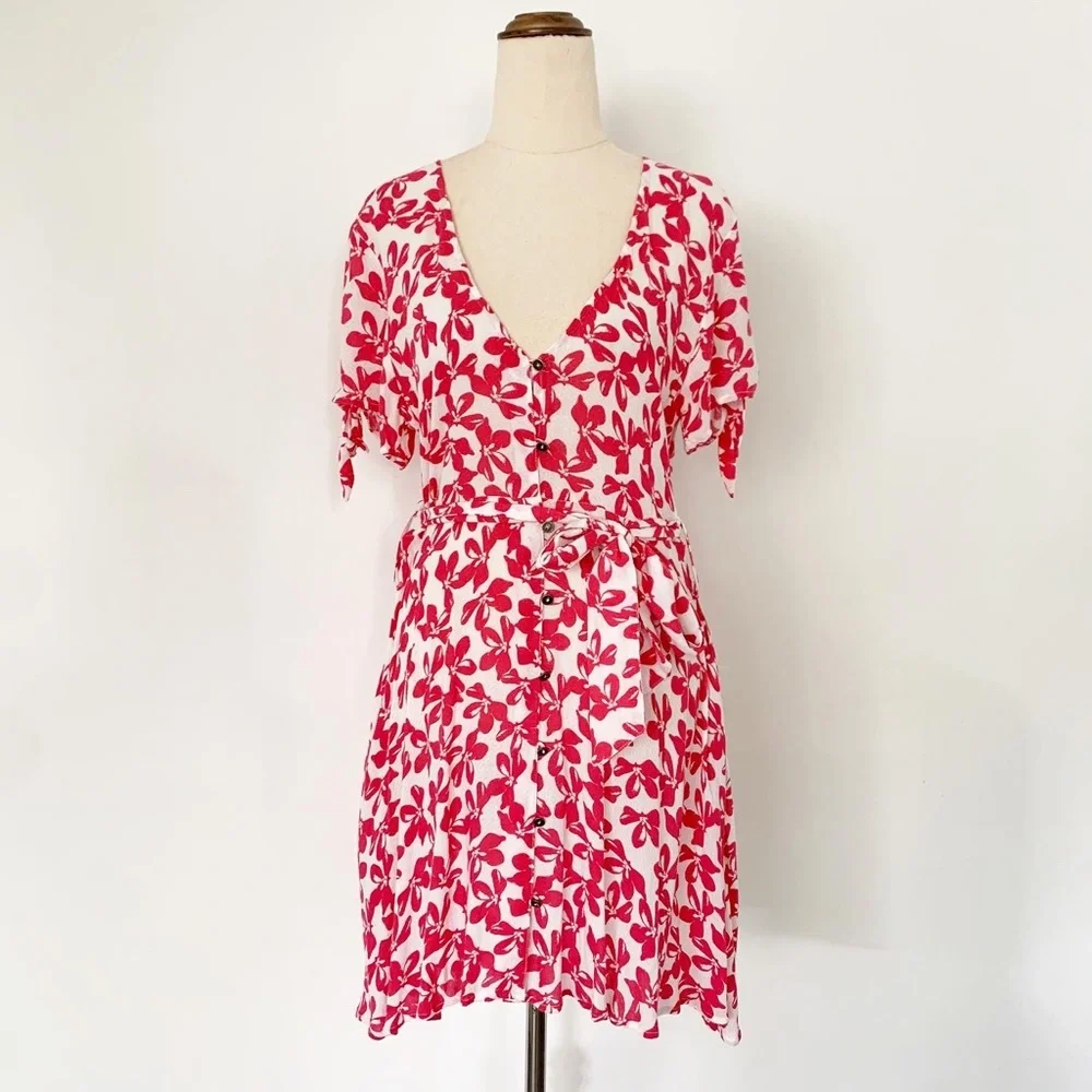 NWT Rusty White Floral Dress Size 10 - Picture 1 of 4